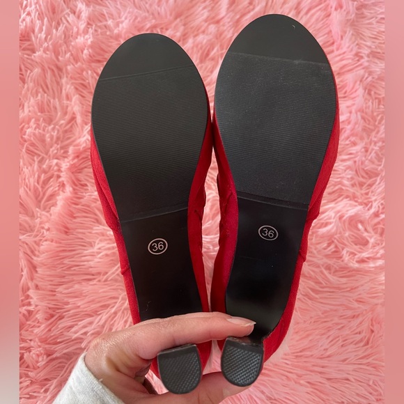 Booties - Picture 4 of 5